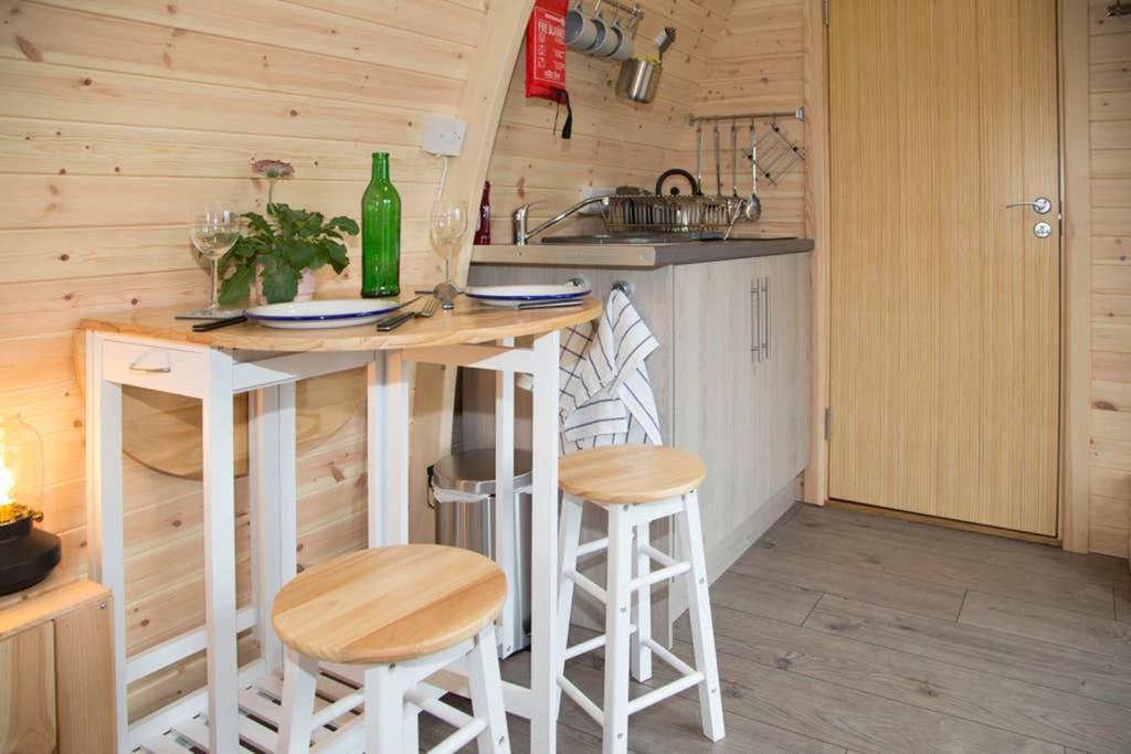 Ferienwohnung Isla Pod, Kilry Eco Pods Blairgowrie and Rattray Exterior foto